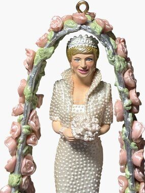 Carlton Cards Heirloom Collection Princess Diana Figurine Ornament